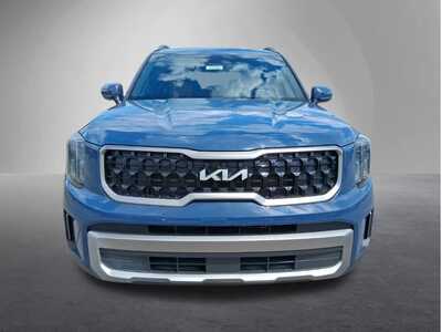 2023 Kia Telluride, $31808. Photo 6