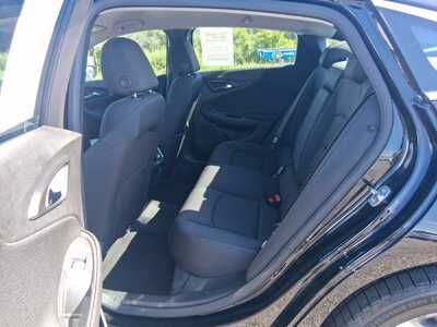 2024 Chevrolet Malibu, $18522. Photo 9