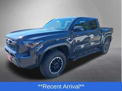 2024 Toyota Tacoma, $42999. Photo 2