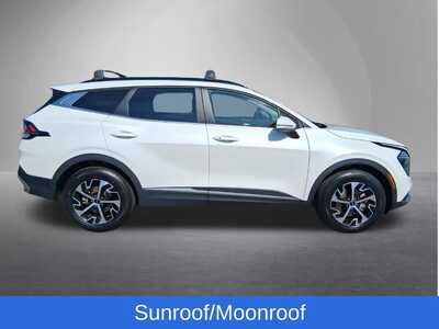 2024 Kia Sportage, $29744. Photo 2