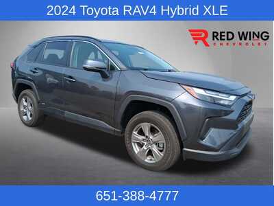 2024 Toyota RAV4, $35997. Photo 1
