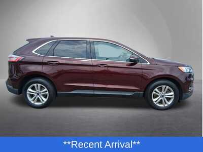 2020 Ford Edge, $18997. Photo 2