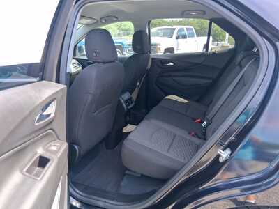 2020 Chevrolet Equinox, $14742. Photo 9
