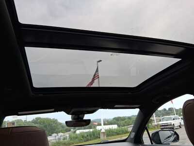 2021 Cadillac XT5, $27788. Photo 12