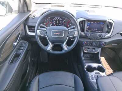 2023 GMC Terrain, $28844. Photo 10