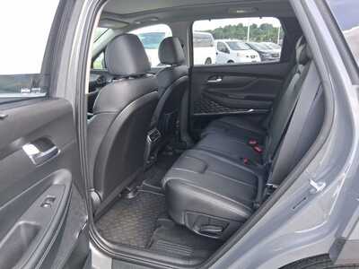 2023 Hyundai Santa Fe, $27597. Photo 9