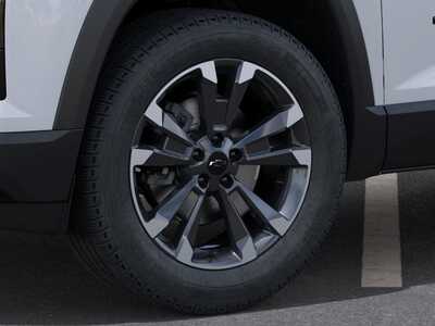 2027 Chevrolet Equinox, $38530. Photo 9