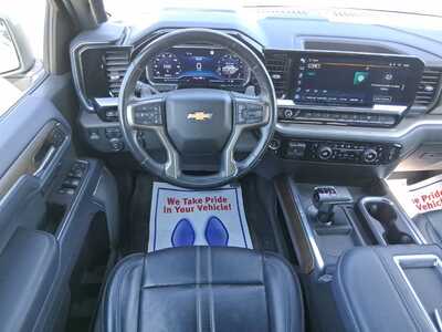 2022 Chevrolet 1500 Crew Cab, $43546. Photo 10