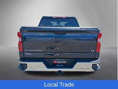 2023 Chevrolet 1500 Crew Cab, $35227. Photo 3