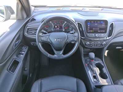 2022 Chevrolet Equinox, $22425. Photo 10