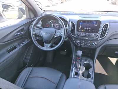 2022 Chevrolet Equinox, $22425. Photo 11