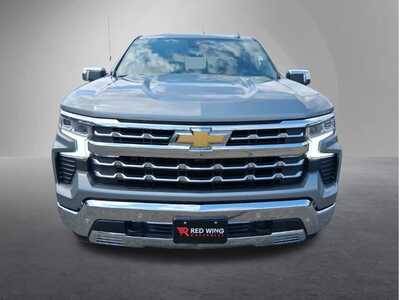 2024 Chevrolet 1500 Crew Cab, $46197. Photo 6
