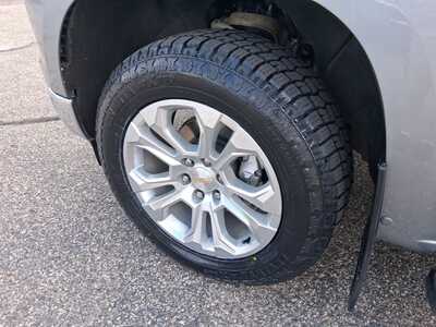 2024 Chevrolet 1500 Crew Cab, $46197. Photo 7