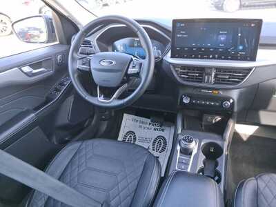 2023 Ford Escape, $25444. Photo 11