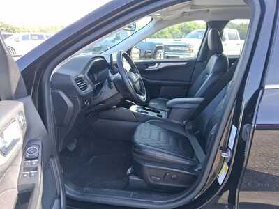 2023 Ford Escape, $25444. Photo 8
