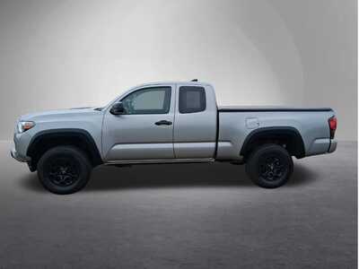 2019 Toyota Tacoma, $28231. Photo 4
