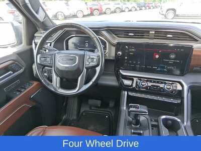 2022 GMC 1500 Crew Cab, $55498. Photo 11