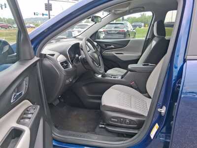 2023 Chevrolet Equinox, $16689. Photo 8