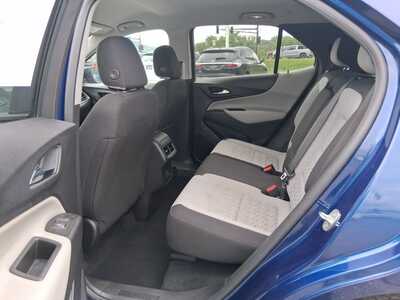 2023 Chevrolet Equinox, $16689. Photo 9