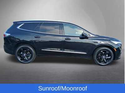 2023 Buick Enclave, $31888. Photo 2