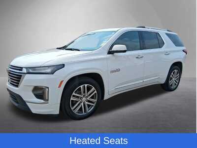 2023 Chevrolet Traverse, $37588. Photo 5