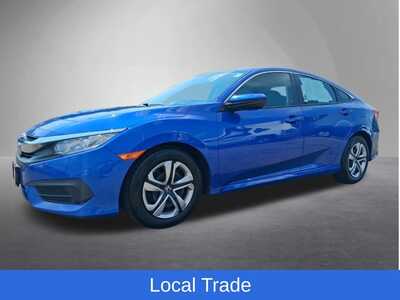 2017 Honda Civic, $15688. Photo 5