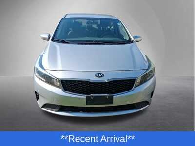 2017 Kia Forte, $6999. Photo 2