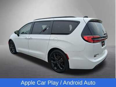 2025 Chrysler Pacifica, $33999. Photo 5