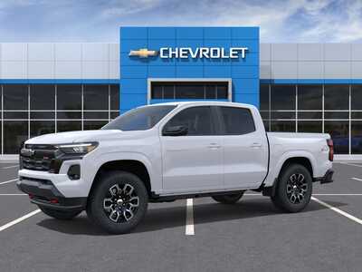 2026 Chevrolet Colorado Crew Cab, $47640. Photo 2