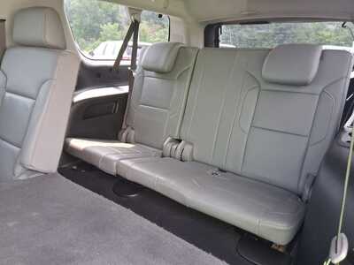 2020 Chevrolet Suburban, $23997. Photo 11
