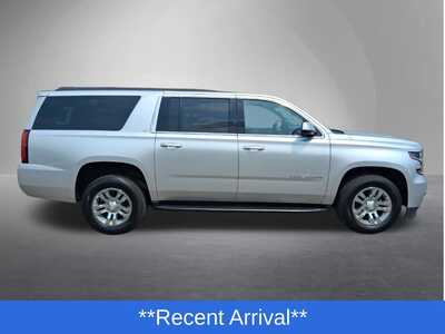 2020 Chevrolet Suburban, $23997. Photo 2