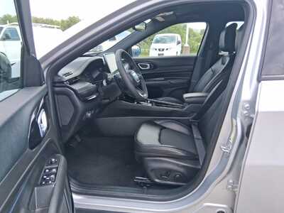 2025 Jeep Compass, $23460. Photo 10