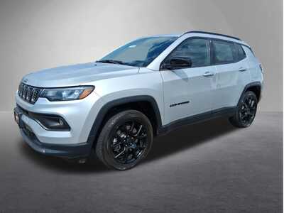 2025 Jeep Compass, $23460. Photo 7