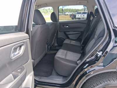 2025 Nissan Rogue, $21861. Photo 11