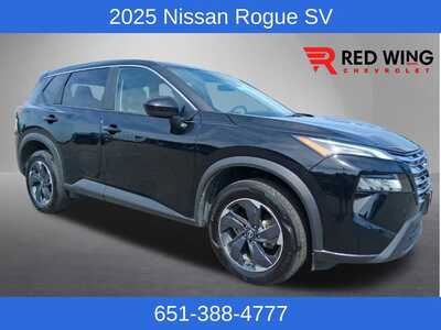 2025 Nissan Rogue, $21861. Photo 1