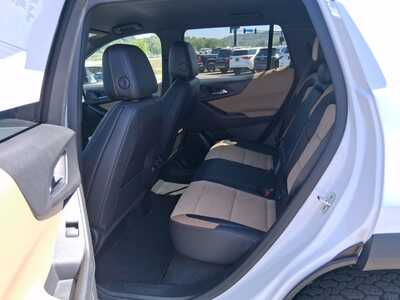 2027 Chevrolet Equinox, $0. Photo 11