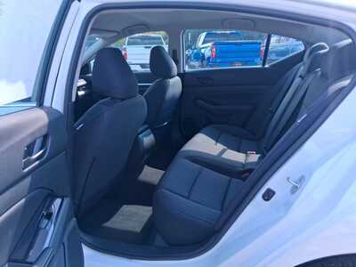 2023 Nissan Altima, $23997. Photo 11