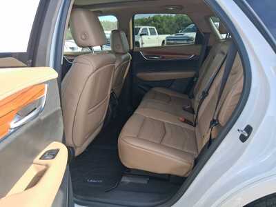 2017 Cadillac XT5, $10788. Photo 11