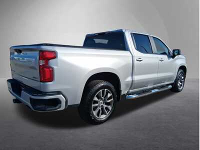 2021 Chevrolet 1500 Crew Cab, $32954. Photo 3