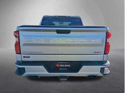 2021 Chevrolet 1500 Crew Cab, $32954. Photo 4