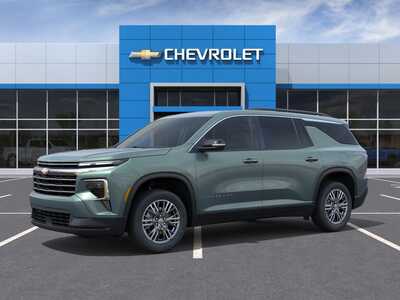 2027 Chevrolet Traverse, $46995. Photo 2