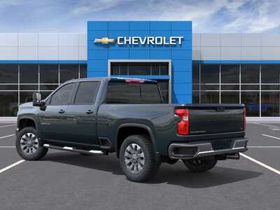 2026 Chevrolet 2500 Crew Cab, $73605. Photo 3