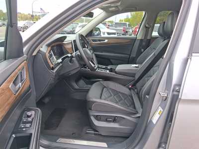2026 Volkswagen Atlas, $33988. Photo 10