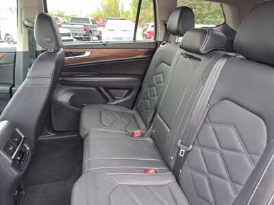 2026 Volkswagen Atlas, $33988. Photo 12
