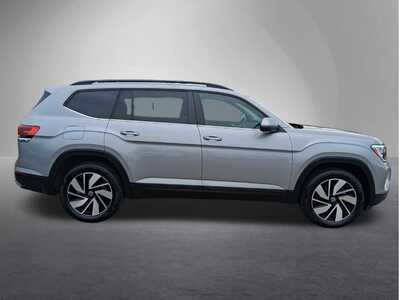 2026 Volkswagen Atlas, $33988. Photo 2