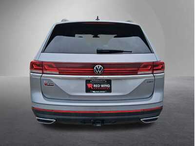 2026 Volkswagen Atlas, $33988. Photo 4