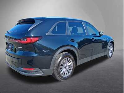 2026 Mazda CX-90, $30777. Photo 3