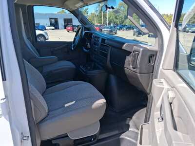 2016 Chevrolet Van,Cargo, $14788. Photo 12