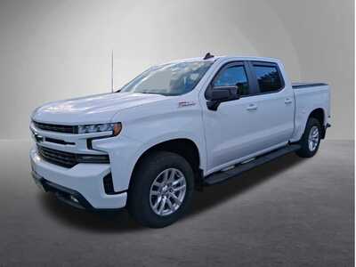2021 Chevrolet 1500 Crew Cab, $33129. Photo 3