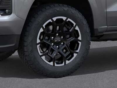 2026 Chevrolet Colorado Crew Cab, $48995. Photo 9